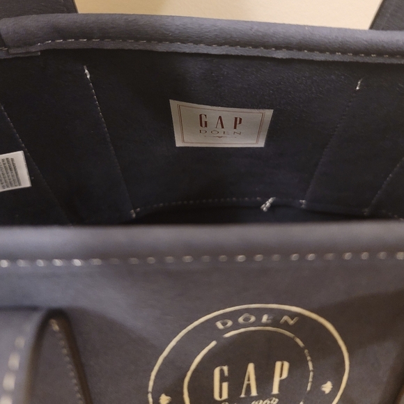 Gap × DÔEN Vegan Suede Tote Bag & Organic Cotton Baseball Hat - One Size - Picture 5 of 12
